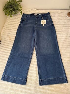 Curve Appeal wide leg crop jeans size 12 31